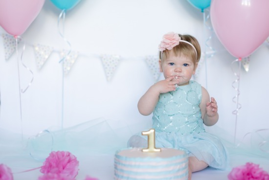 Zoey's First Birthday Cake Smash Session